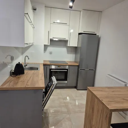 Apartment Megga Z Garazem *